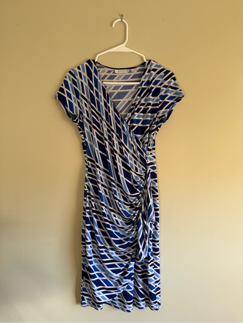New York & Company Blue Geometric Wrap-Style Women's Dress